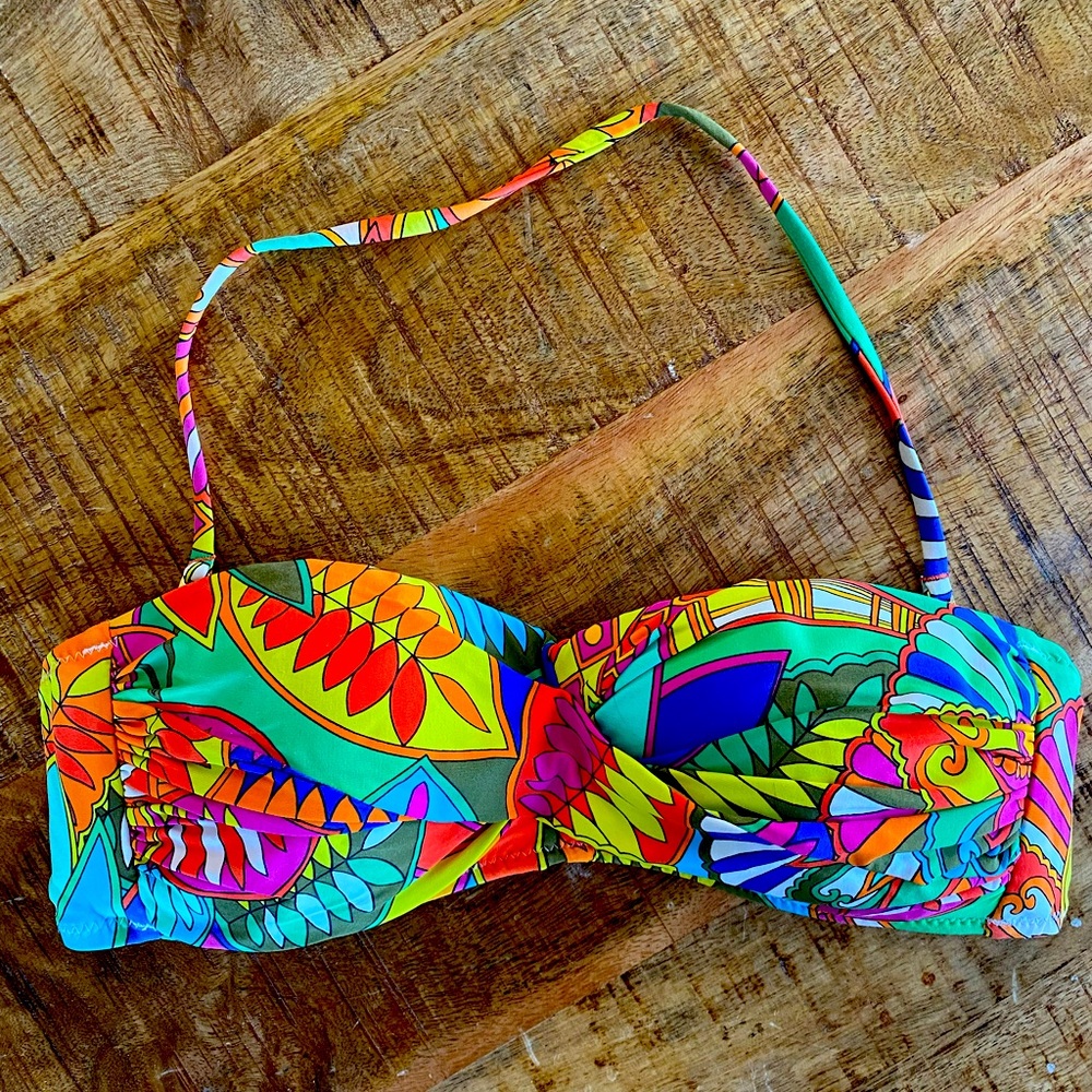 Trina Turk Bikini Top - Adjustable and removable strap